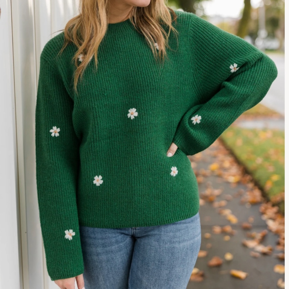 BY TOGETHER  MIA FLOWER SWEATER